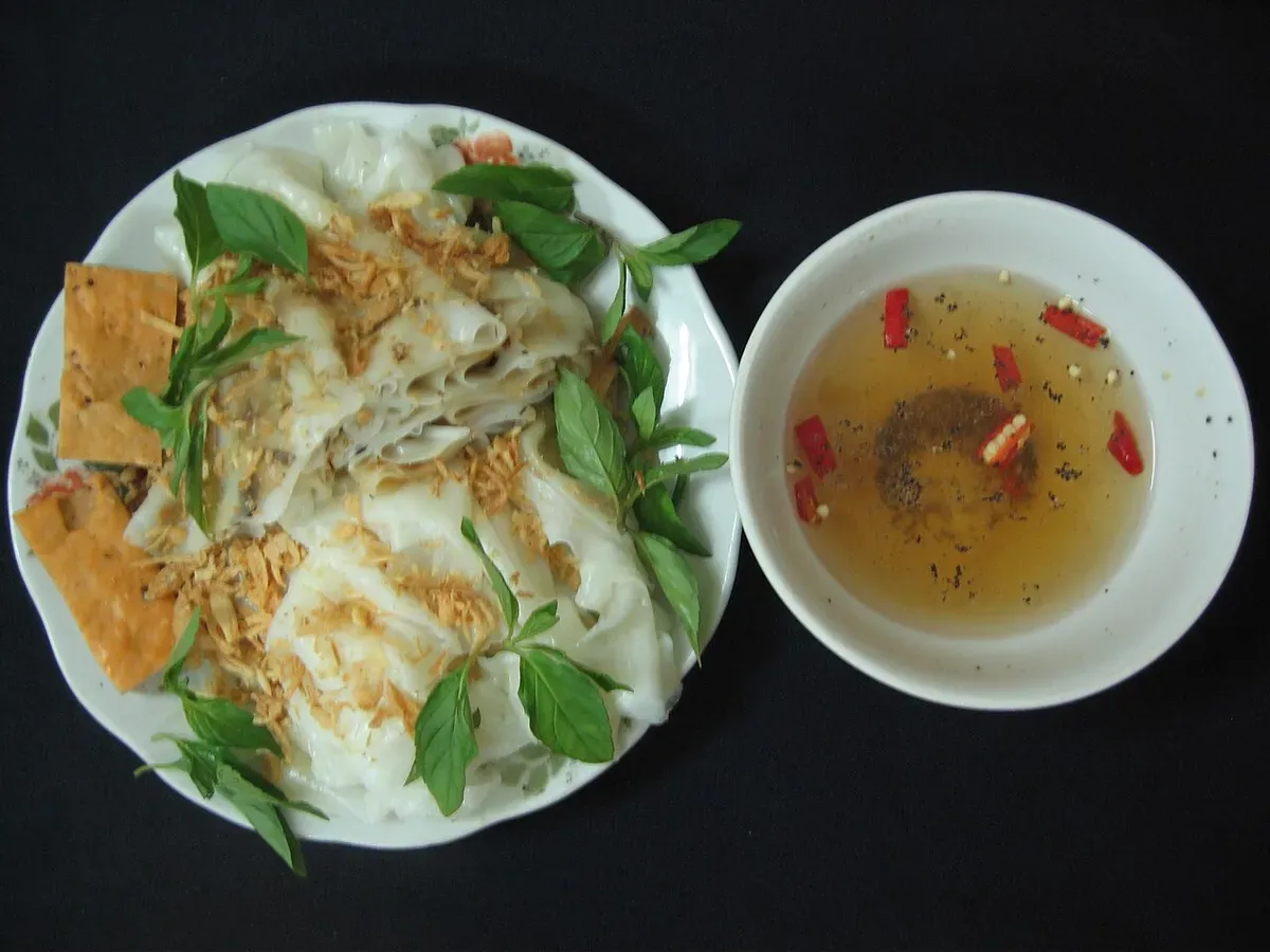 Dish illustration: Banh cuon