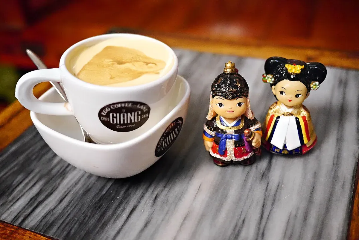 Egg coffee
