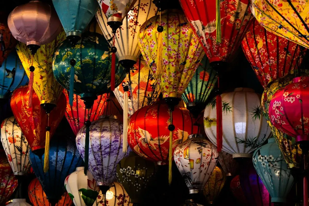 Nguyen Hoang Night Market